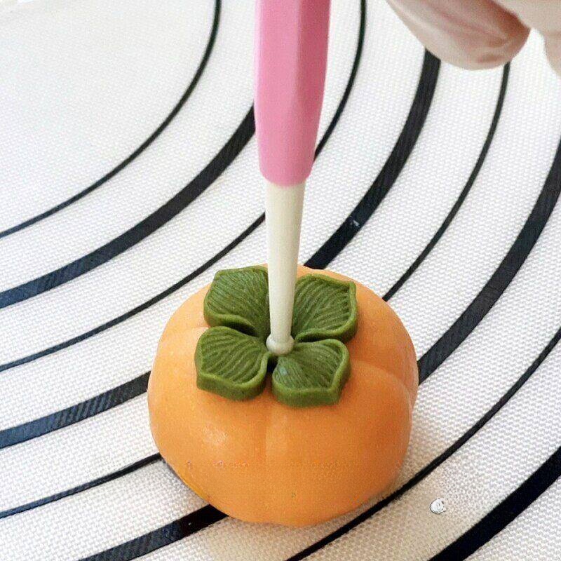 Spring Baked Doughnut Shape Mo - Kitchen Baking Center review and price
